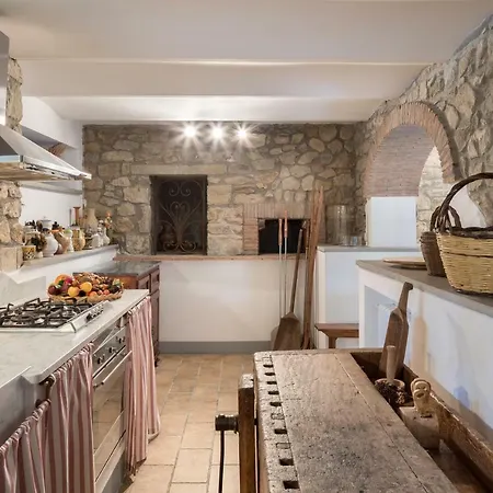 La Taverna Fra Le Colline *